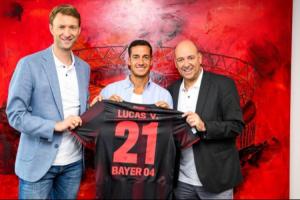 滕帅引援+1！官方：皇马功勋巴斯克斯自由身加盟勒沃库森