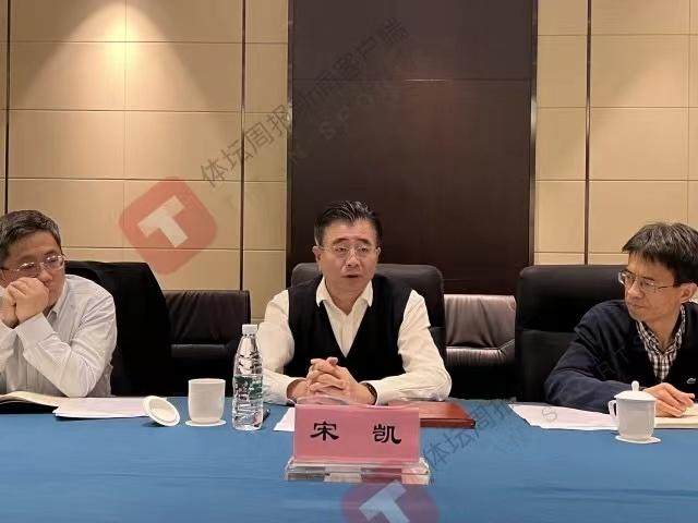 1698017580275038786.jpg 【早报】首秀23秒进制胜球!拉玛西亚又有新星冒头!