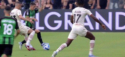 1653264393951031727.gif 【早报】如此英超怎能不爱?如此米兰如何不哭?