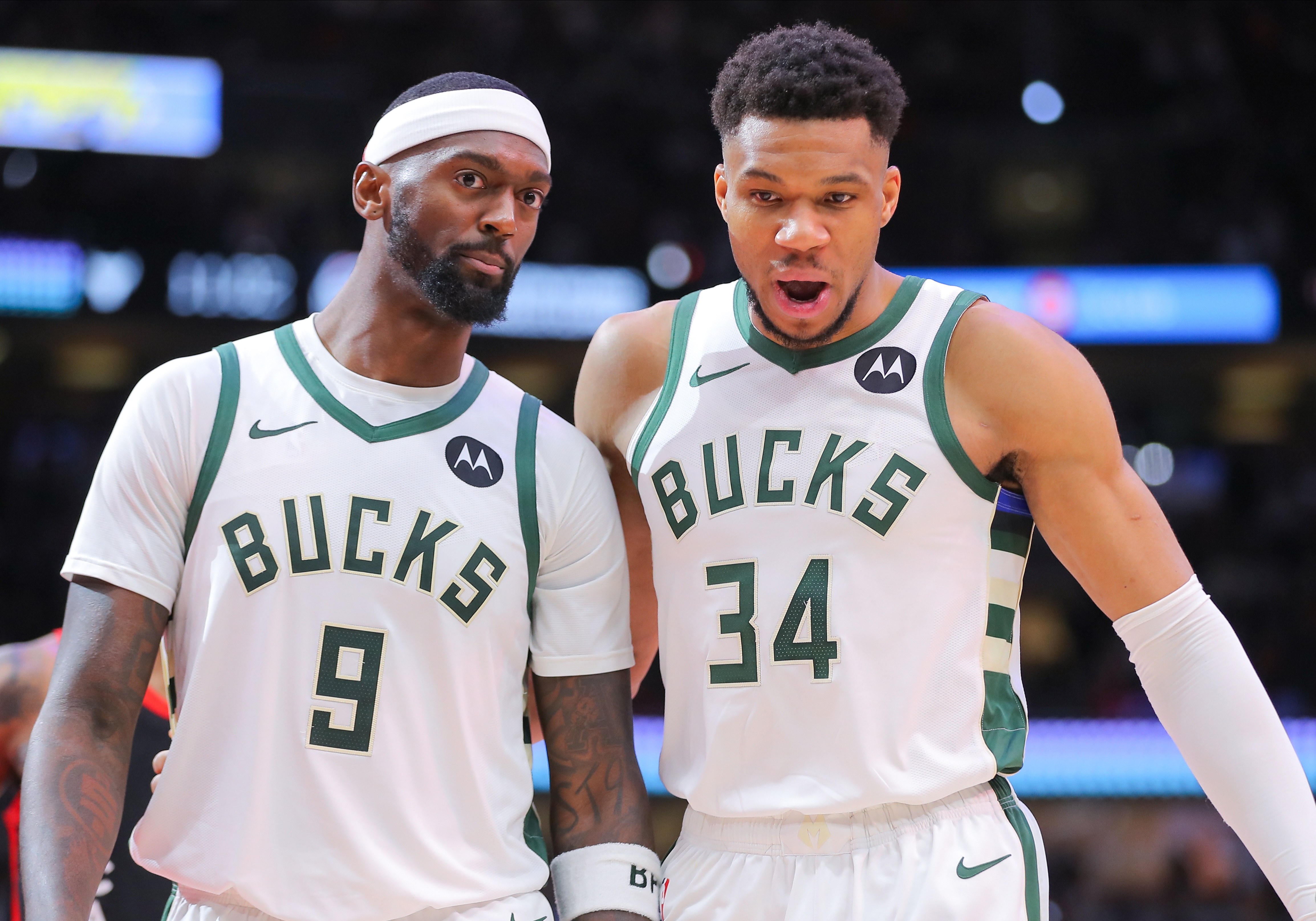 全球总决赛直播-波蒂斯谈3连败：之前打很多弱队&amp;他们故意要输球 目标一直是冠军